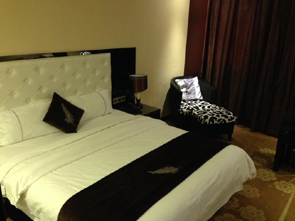 Tianguo Times Hotel Foshan Camera foto